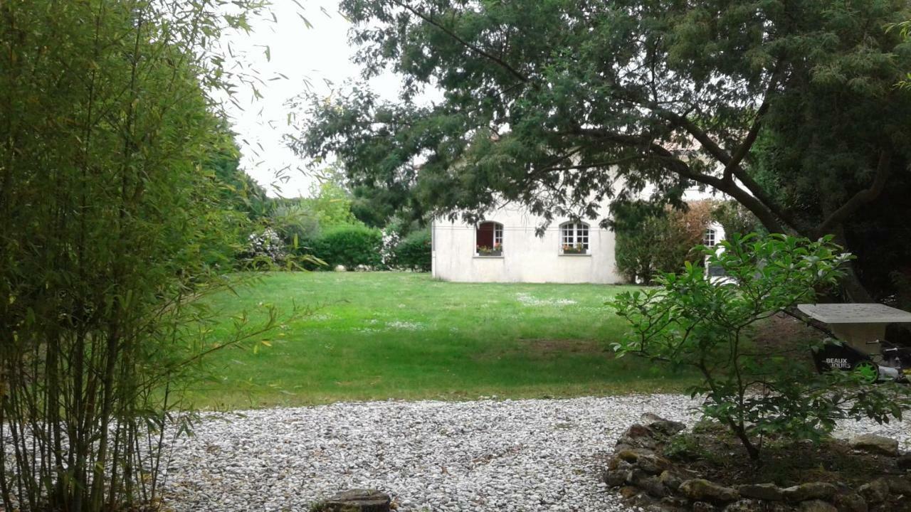 Le Cabassou Du Medoc Begadan Exterior photo